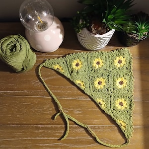 crochet sunflower bandana !
